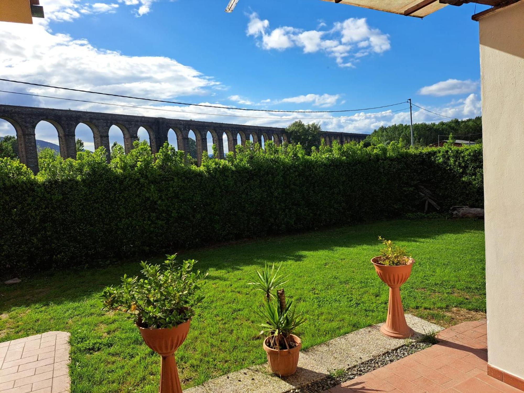 Residence Villa Ungaretti 卢卡 外观 照片